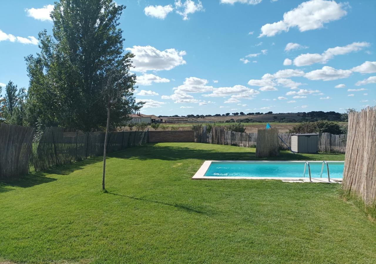 Casas Olmo Y Fresno Jardin Y Piscina A 17 Kilometros De サラマンカ エクステリア 写真